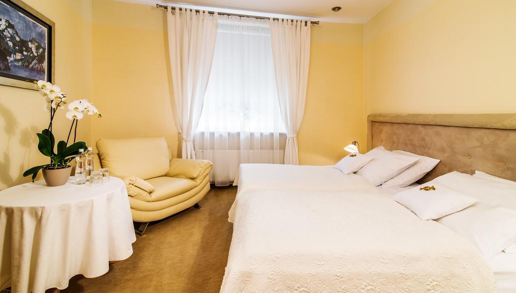 Hotel Komeda Ostrów Wielkopolski Pokoj fotografie