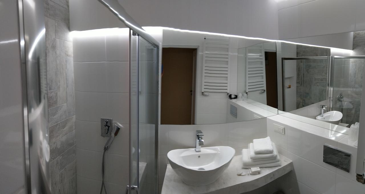 Hotel Komeda Ostrów Wielkopolski Exteriér fotografie